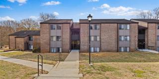 10118 LITTLE POND Place Gallery 1