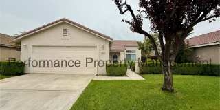Cute 3 Bed/2 Bath SW Bakersfield Home w/ Solar, RBP & $0 Deposit Option Gallery 1