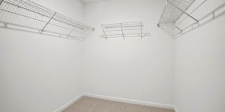 12004 Oak Street Gallery 32