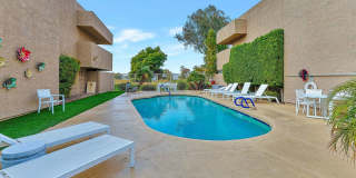Spacious 3 bed 2.5 bath Townhome located in Scottsdale Greens Gallery 25