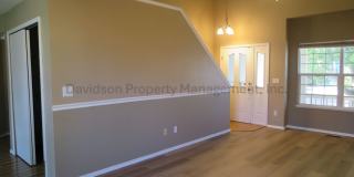 Beautiful 4 Bedroom House in Eastern Colorado Springs Gallery 4