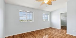 Spacious Sun-filled 3 bed 2.5 Bath Townhouse Gallery 20