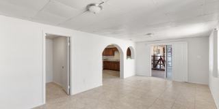 7422 W Turney Avenue Gallery 17