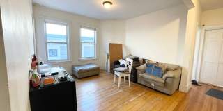 Modern 4-Bedroom on Sachem St — In-Unit Laundry • Updated Kitchen • Prime Mission Hill Gallery 3