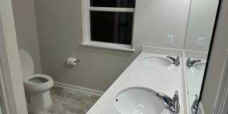 Rare Rogers 3 bed brand new town house for lease!!! Rare Rogers 3 bed brand new town house for lease!!! Gallery 14