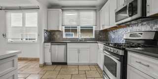 11952 Montana Avenue Gallery 6