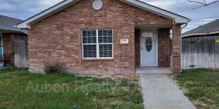 2800 Steves Way Gallery 1