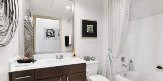 The Avery on Southwestern Gallery 28