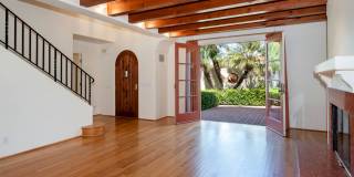 Iconic Upper East Setting with Front-Row Views of the Mission! Gallery 7