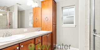 Elegant Three Bedroom Home with Office and Balcony Gallery 21