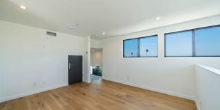 Modern Manhattan Beach Townhome! Gallery 28