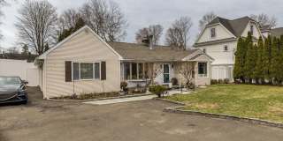 56 Linden Street Gallery 1