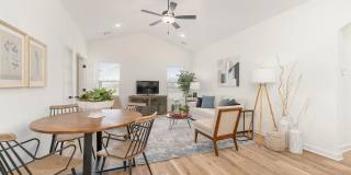 Gorgeous 3 Bedroom Townhome!! Goddard, KS! Gallery 8