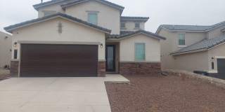 4 BEDROOM 3.5 BATHROOM HOME 2701 square feet! Gallery 1