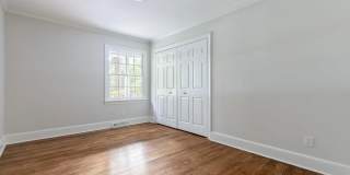 Room in 5 Bedroom House at 4600 Joyner Pl Gallery 5