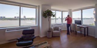 180 Riverside Boulevard 180 Riverside Boulevard Gallery 17