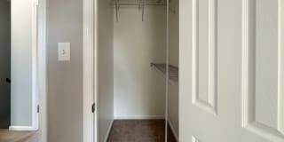 Double En-Suite Townhome Gallery 21