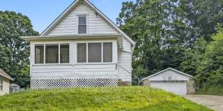 1323 Leaside Dr Gallery 1