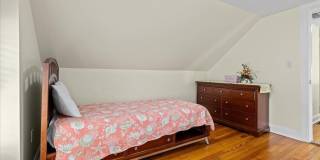 104 S Oakland Ave Gallery 38