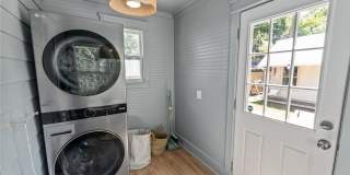 Charming Parkside 2-Bedroom Home Near Daffin Park with Fenced Yard & Patio Gallery 16