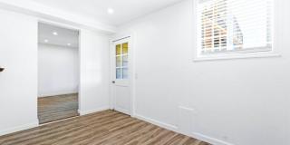 133 Caine Avenue Gallery 10