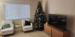 2 bedroom condo- top floor- with  detached garage Gallery 5