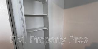 2945 N 23rd St Gallery 44