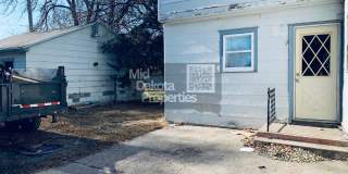 509 E 1st- 3 bedroom single story house Gallery 17