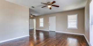 3-BEDROOM HOME IN HIGHLAND PARK Gallery 7