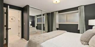2Bd/1Ba Seattle Condo Gallery 17