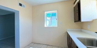 Central El Paso 1 bed/1 bath with ALL UTILTIES INCLUDED! Gallery 9