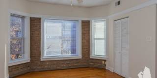 855 West Cornelia Avenue Gallery 1