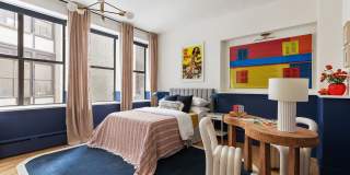 260 West Broadway Gallery 19