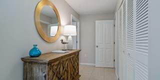 2475 Alameda Avenue - B Gallery 15