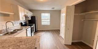 4924 Camden Road Gallery 3