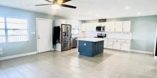 12500 Capri Cir N Gallery 2