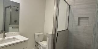 1625 Monroe Avenue # 2 - 2 Gallery 24