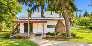 Spacious 4-Bedroom, 2.5-Bath Home in Spokane Gallery 1