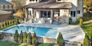 2011 Sharon Ave Gallery 63