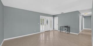 416 SE Naranja Avenue Gallery 9