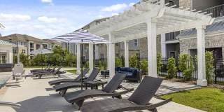 The Reserve at River Place Gallery 24