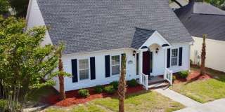 Great Location Single Family Home in Cherry Grove minutes from the Beach! Gallery 1