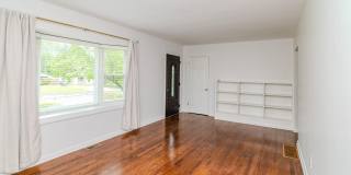 282 Zandale Drive Gallery 2