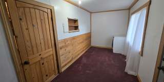 For Rent: 2 Bed/1 Bath Home Downtown Gallery 14