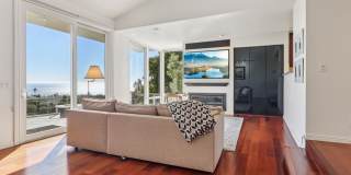 La Jolla Home with Ocean Views! Solar and AC Gallery 10