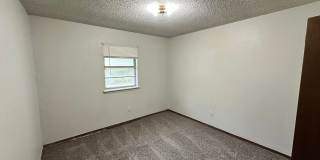 Charming 2 Bed, 1 Bath Near OU Campus Gallery 5
