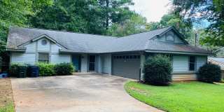 Just Listed! Single Family Home in Cary Woods! Gallery 1