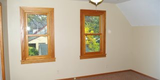 Beautiful, Clean 4 bedroom West 7th Gem!! Gallery 12