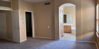 3500 SFT home, 5 Bed 3 bath with POOL and 3 car garage Gallery 27