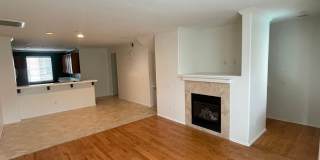 Charming 4 bedroom 4 bathroom in heart of East Lake! Gallery 7